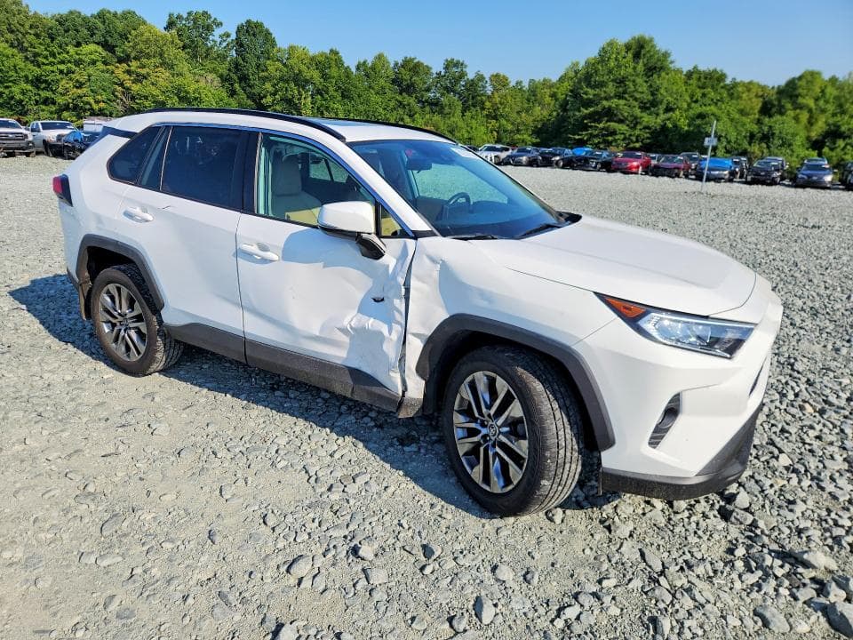 2020 TOYOTA RAV4 XLE PREMIUM 4
