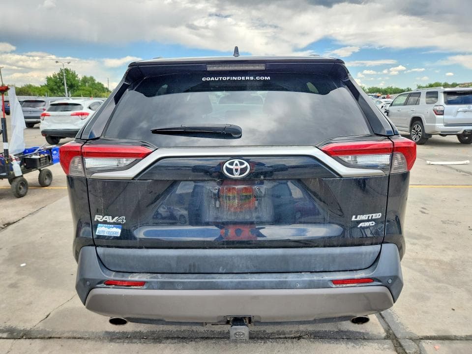 2019 TOYOTA RAV4 LIMITED 6