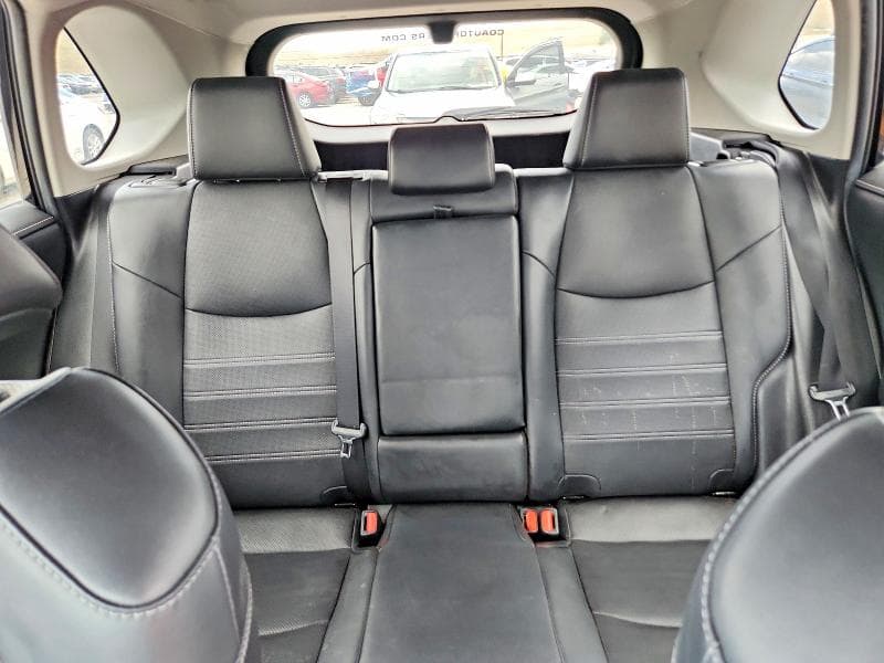 2019 TOYOTA RAV4 LIMITED 10
