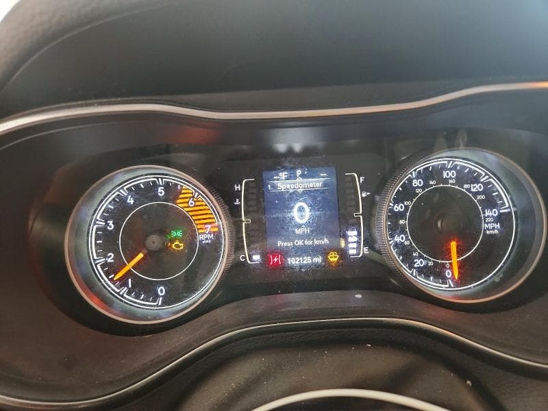 2019 JEEP CHEROKEE LATITUDE PLUS 9
