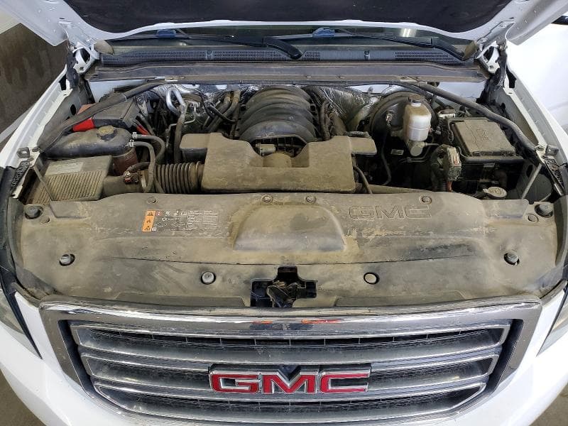 2017 GMC YUKON SLT 12