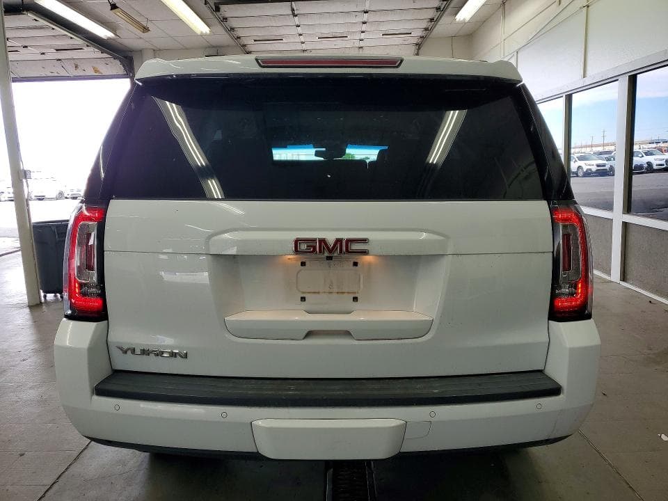 2017 GMC YUKON SLT 6