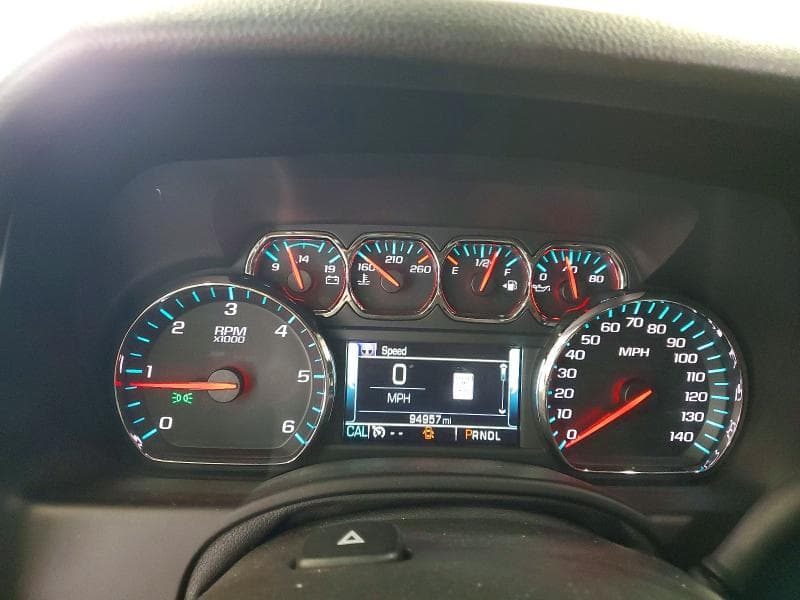 2017 GMC YUKON SLT 9