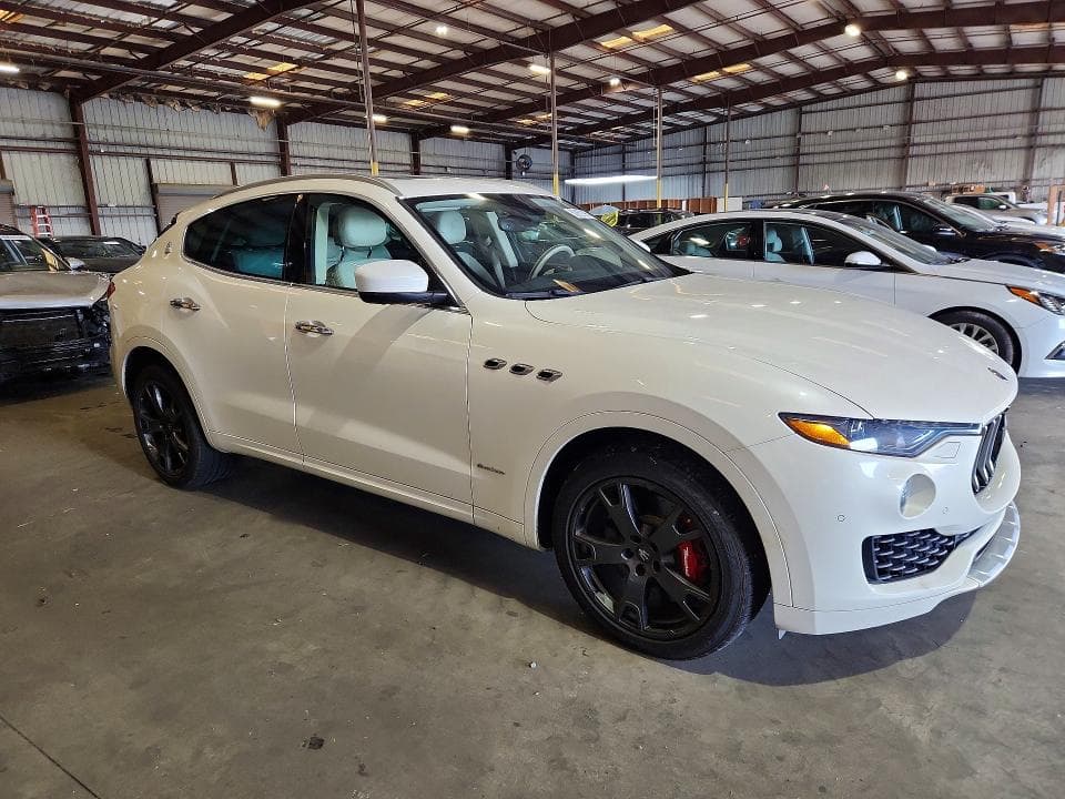 2018 MASERATI LEVANTE S LUXURY 4