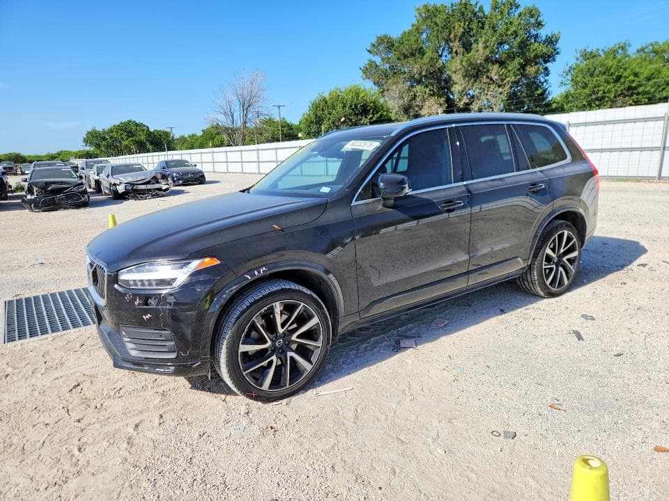 2021 VOLVO XC90 T6 MOMENTUM - 1