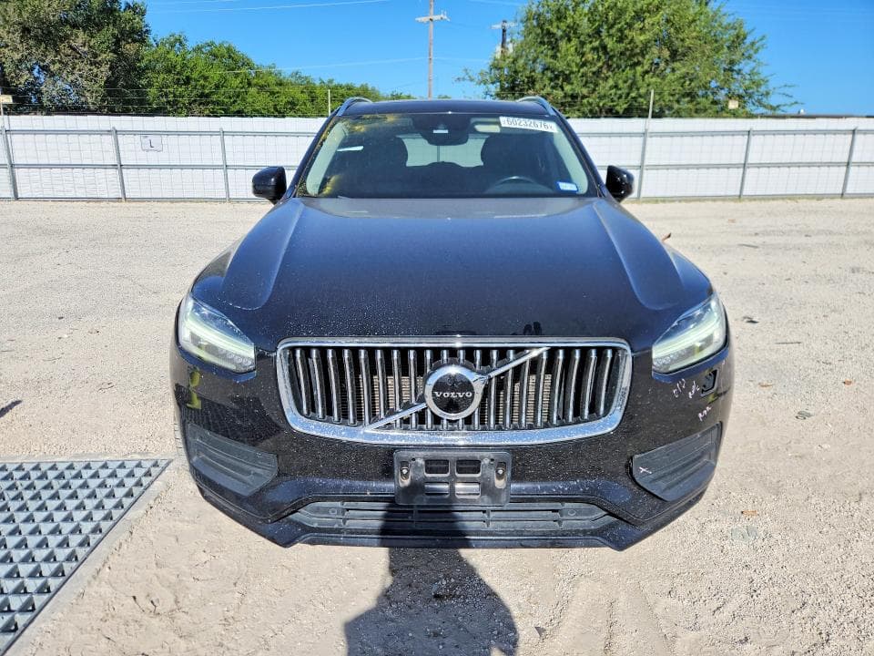2021 VOLVO XC90 T6 MOMENTUM 5
