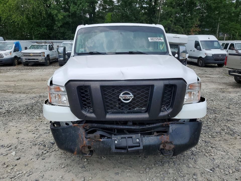 2018 NISSAN NV 3500 HD SV 5