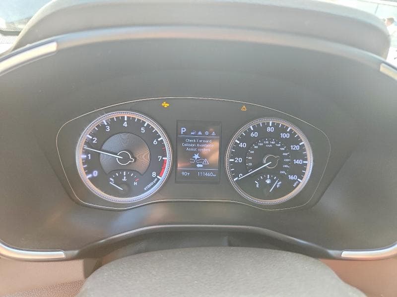 2019 HYUNDAI SANTA FE SE 9