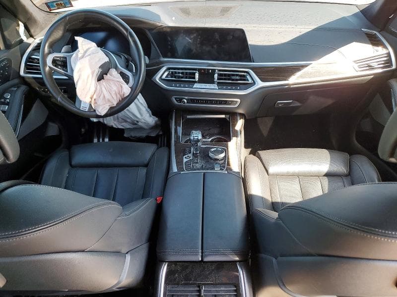 2021 BMW X7 M50I 8