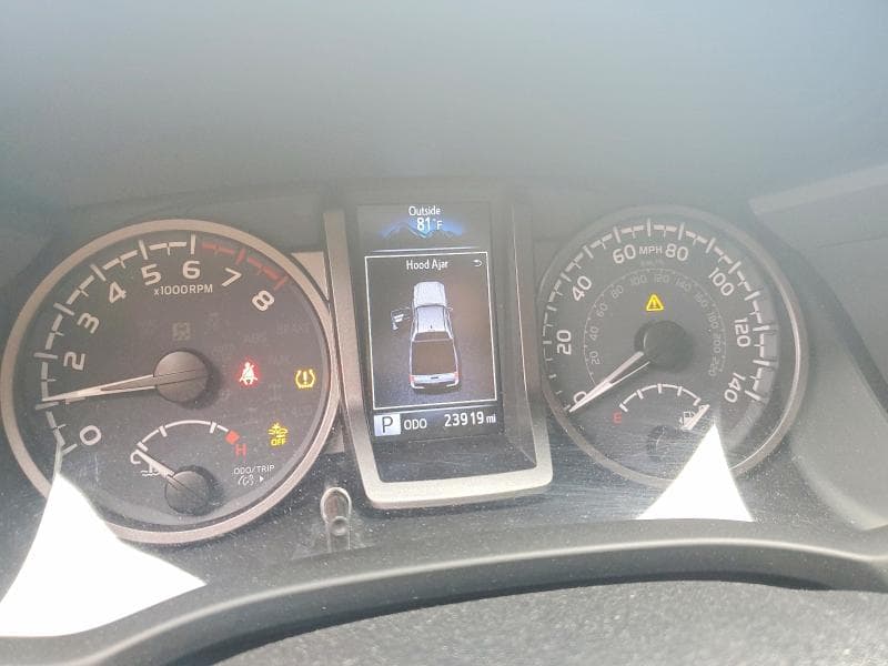 2023 TOYOTA TACOMA TRD OFF-ROAD 9