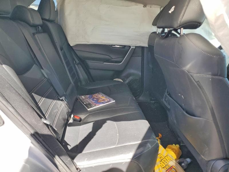 2019 TOYOTA RAV4 XLE PREMIUM XLE PREMIUM 10