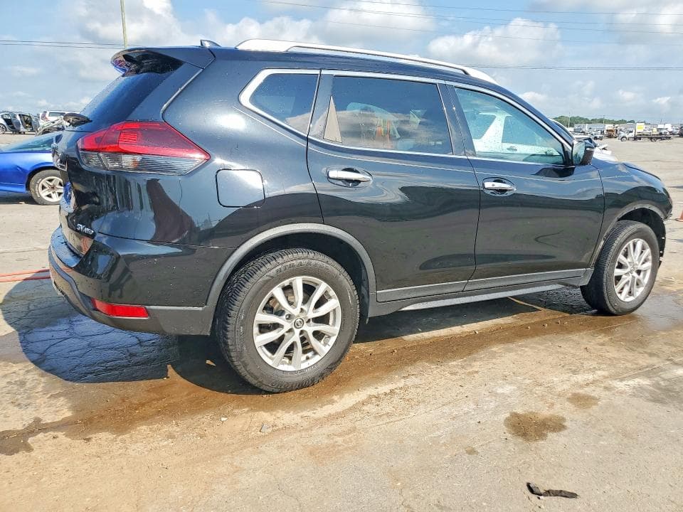 2018 NISSAN ROGUE SV 3