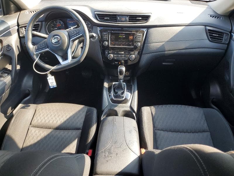 2018 NISSAN ROGUE SV 8