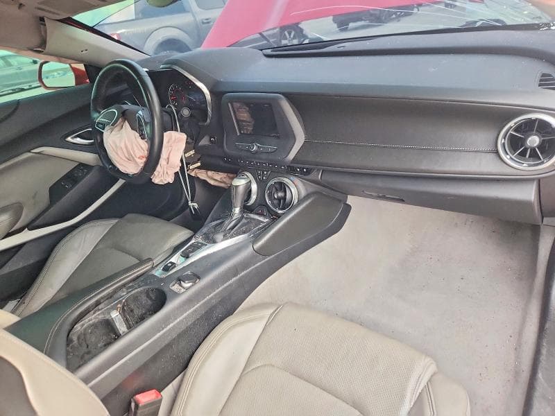 2019 CHEVROLET CAMARO LT 8