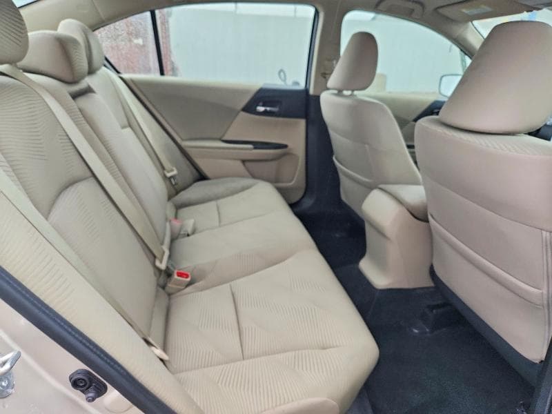 2017 HONDA ACCORD LX 10