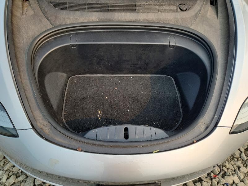 2018 TESLA MODEL 3 11