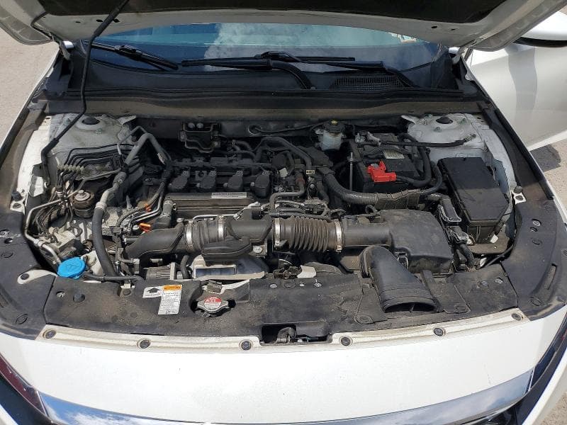2020 HONDA ACCORD LX 11