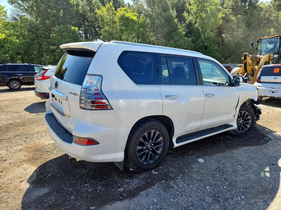 2022 LEXUS GX 460 3