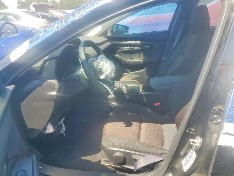 2021 MAZDA 3 7