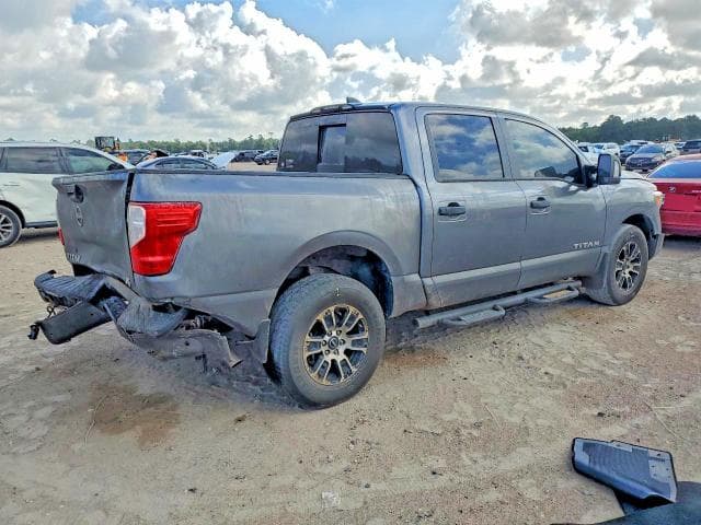 2024 NISSAN TITAN SV 3
