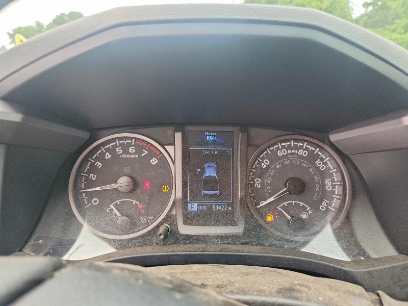 2022 TOYOTA TACOMA TRD SPORT 9