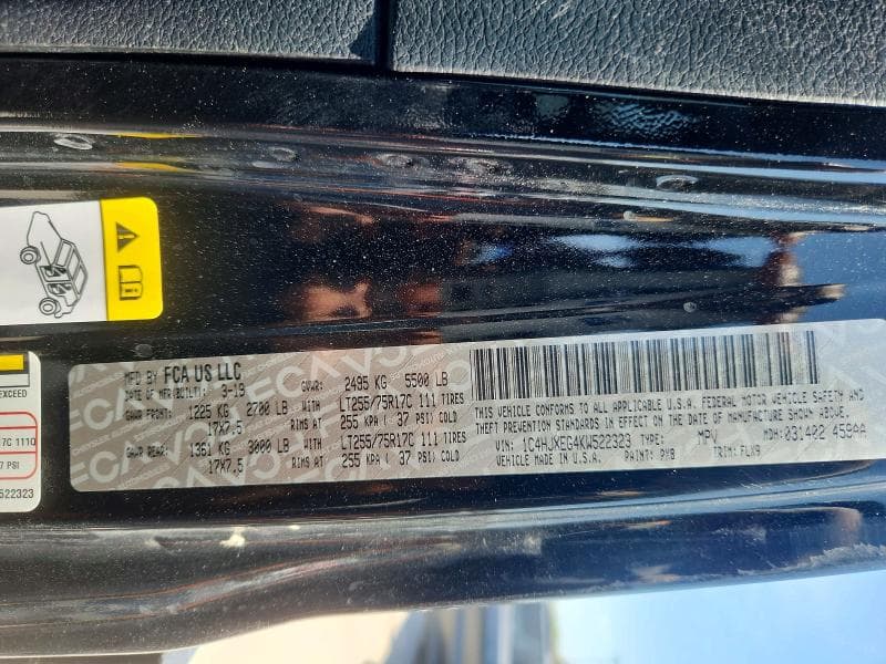 2019 JEEP WRANGLER UNLIMITED SAHARA 14