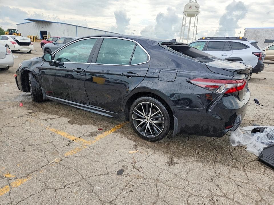 2023 TOYOTA CAMRY SE 2