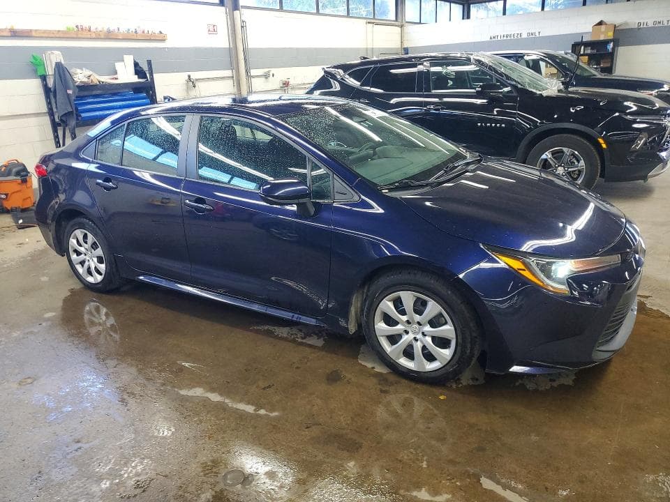 2023 TOYOTA COROLLA LE 4