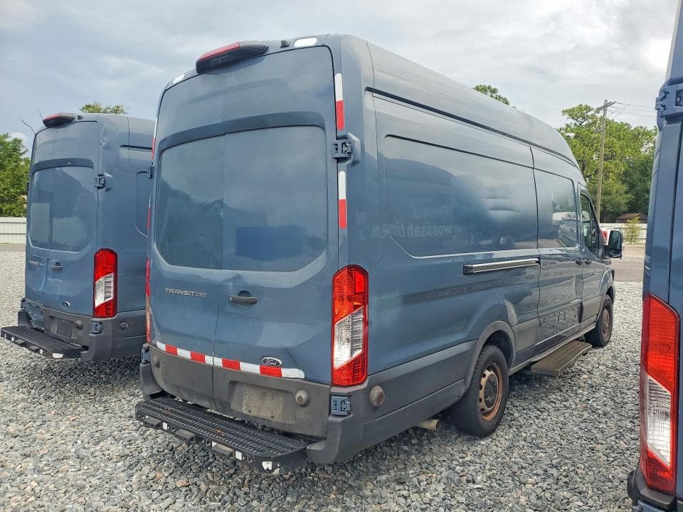 2020 FORD TRANSIT 250 DELIVERY VAN 3