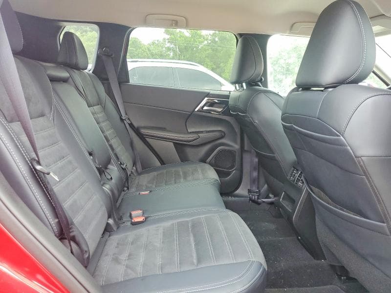 2024 MITSUBISHI OUTLANDER SE 11