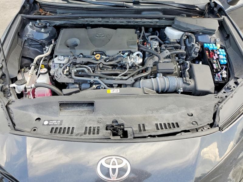 2025 TOYOTA CAMRY SE 11