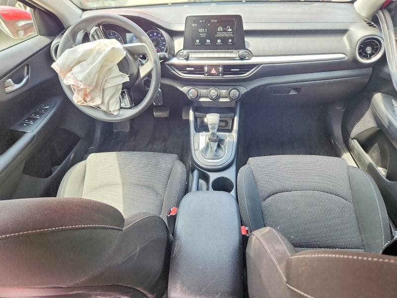 2020 KIA FORTE LXS 8
