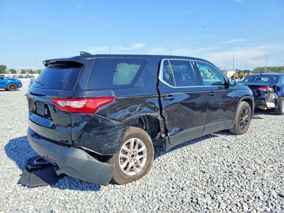 2021 CHEVROLET TRAVERSE LS 3