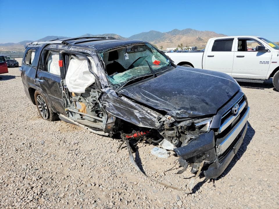 2022 TOYOTA 4RUNNER LIMITED 4