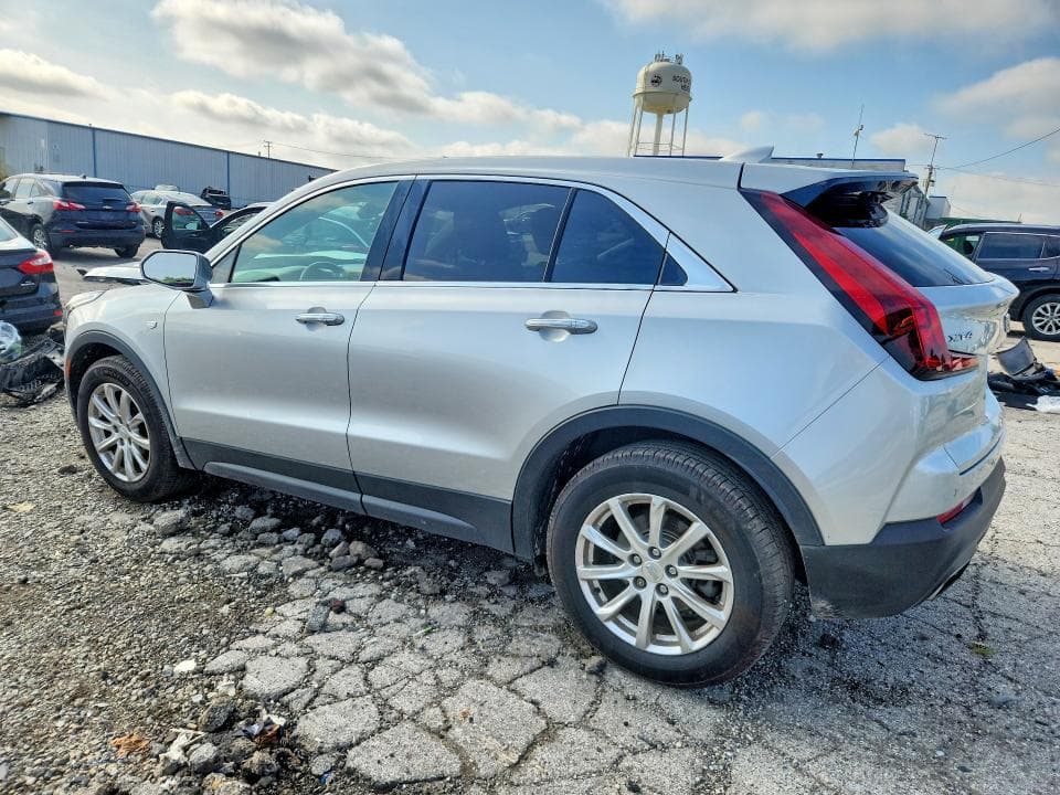 2019 CADILLAC XT4 LUXURY 2