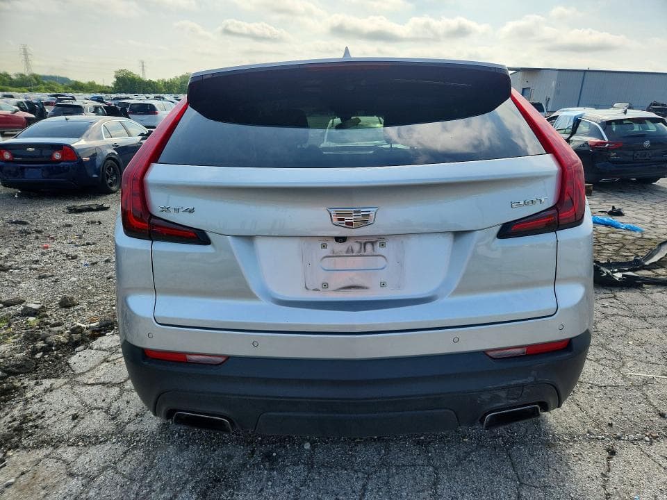 2019 CADILLAC XT4 LUXURY 6