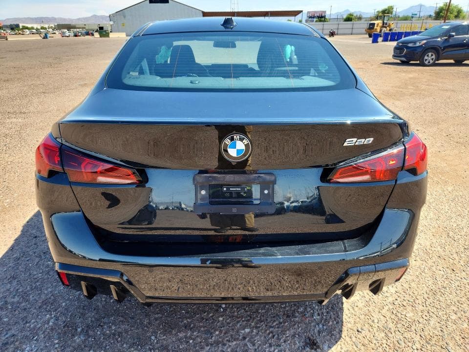 2026 BMW 228 6