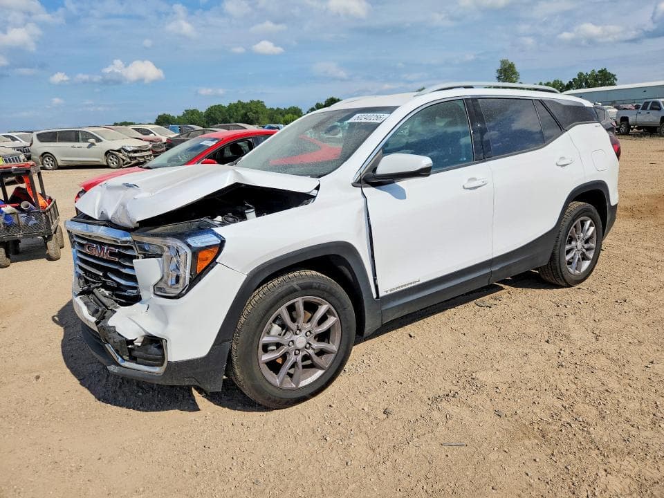 2024 GMC TERRAIN SLT - 1