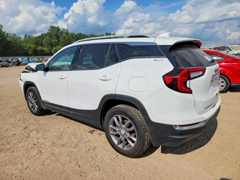 2024 GMC TERRAIN SLT 2