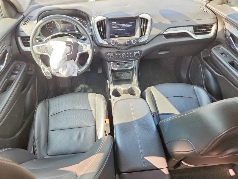 2024 GMC TERRAIN SLT 8
