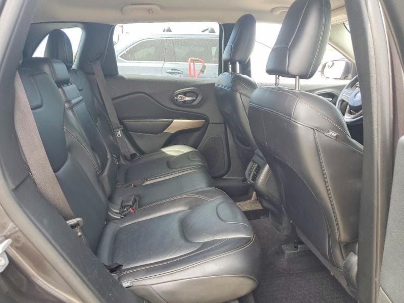 2017 JEEP CHEROKEE LATITUDE 11