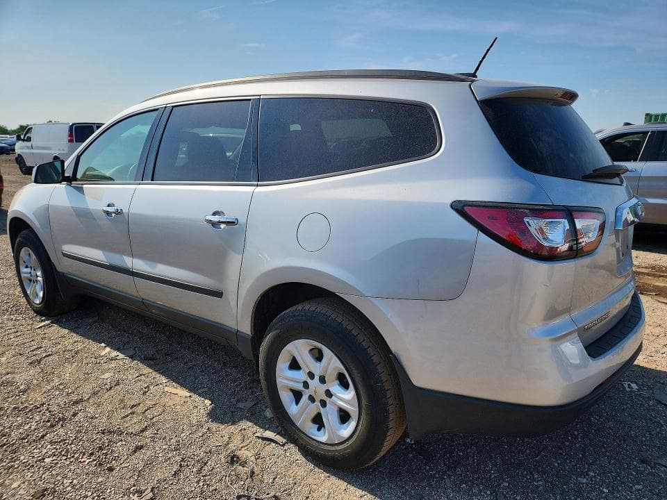 2017 CHEVROLET TRAVERSE LS 2