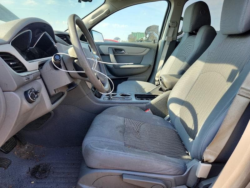2017 CHEVROLET TRAVERSE LS 7