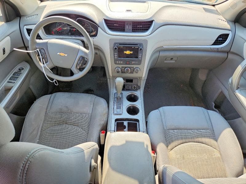 2017 CHEVROLET TRAVERSE LS 8