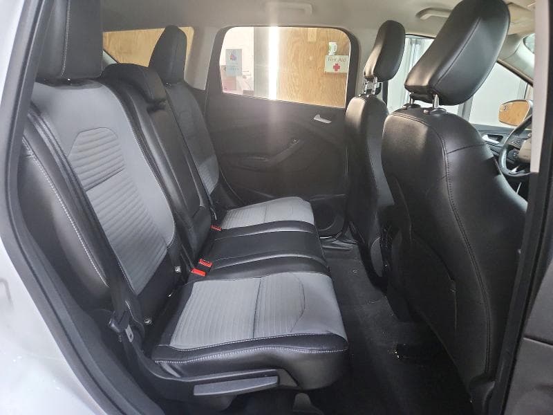 2018 FORD ESCAPE SE 11