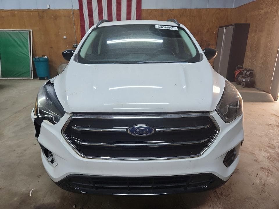 2018 FORD ESCAPE SE 5