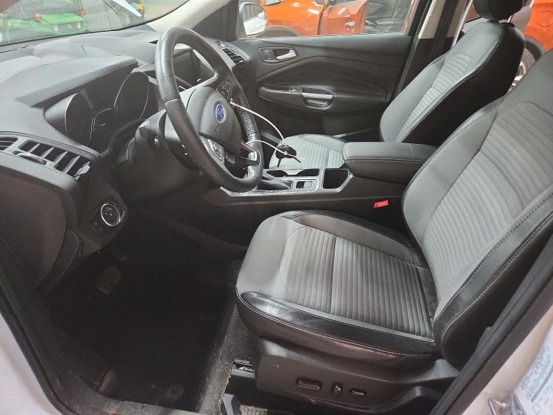 2018 FORD ESCAPE SE 7