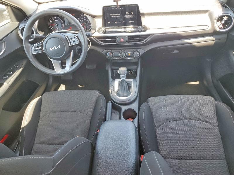 2023 KIA FORTE LXS 8