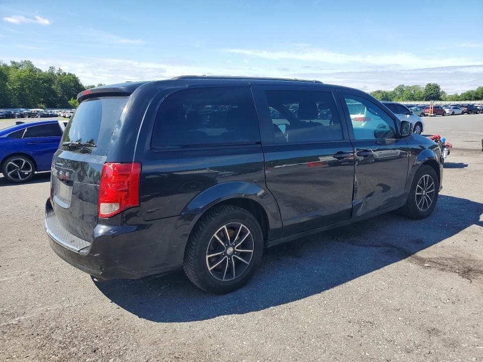 2018 DODGE GRAND CARAVAN GT 3