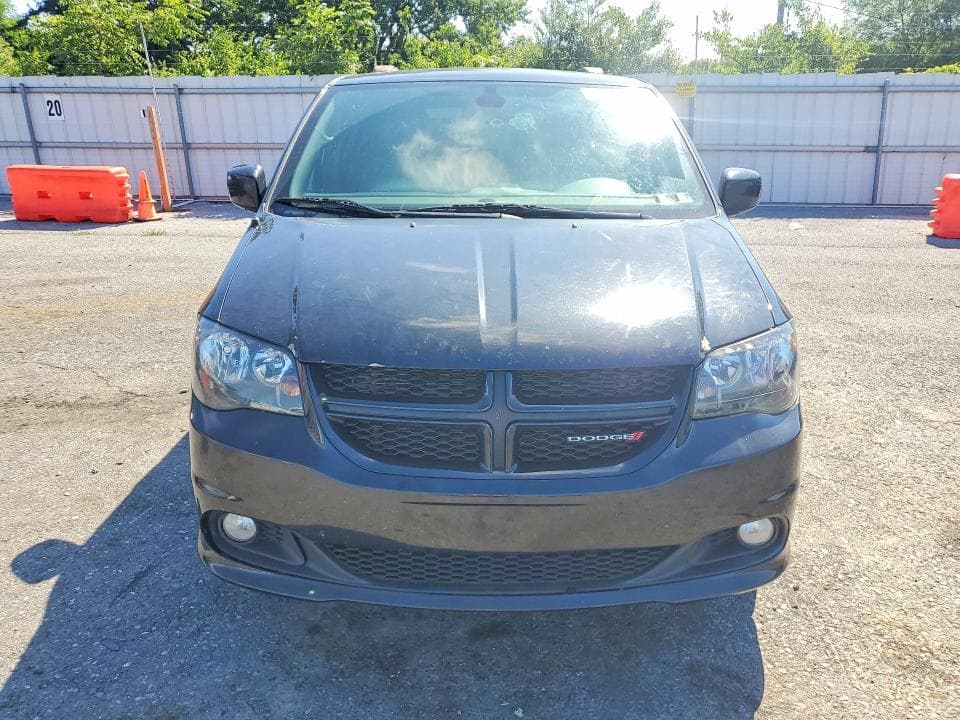 2018 DODGE GRAND CARAVAN GT 5